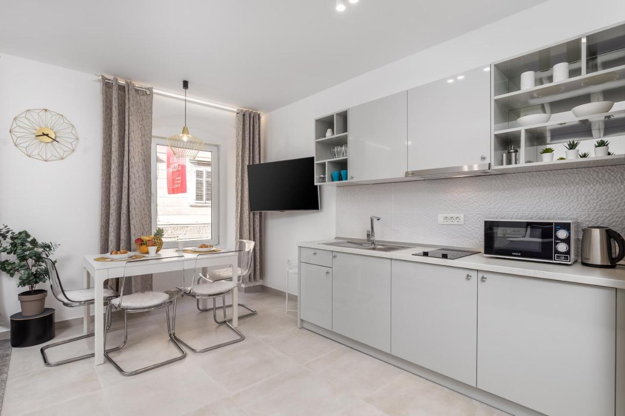 Srnec - Korzo Appartement *